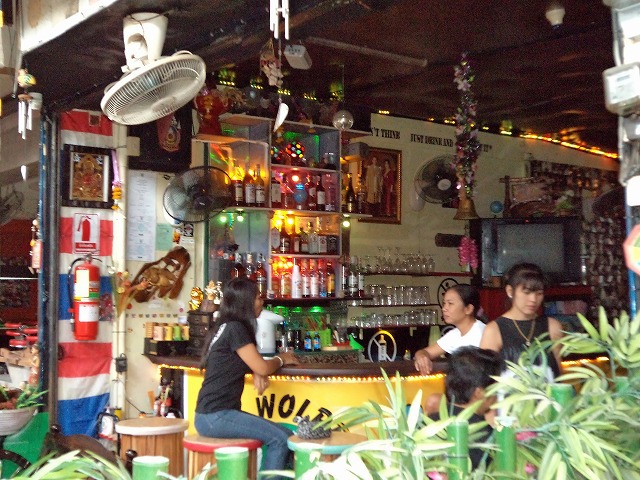 Small World Bar Northern Area Chiang Mai Pub Beer
