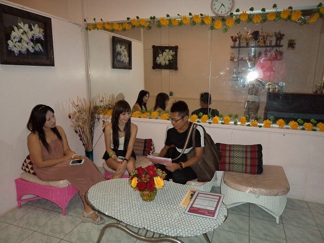 Cherry Bangkok Sukhumvit Massage Parlor ｜thailand